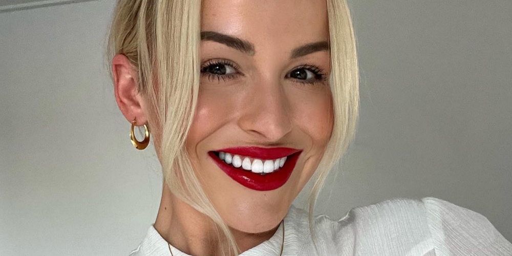 Smile Glow Teeth Whitening